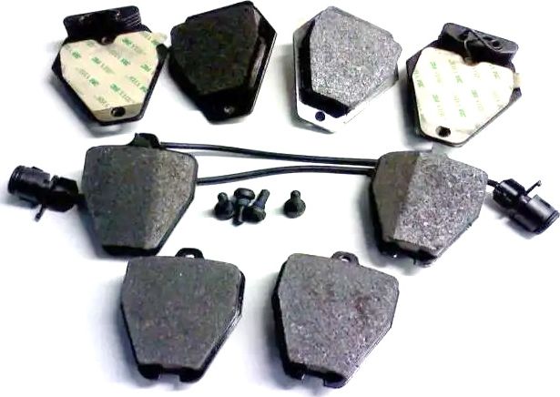 Тормозные колодки VAG передние для Audi A4 II (B6) 2000-2004. Артикул 4D0698151AD