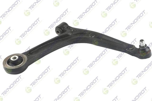 Поперечный рычаг передней подвески Teknorot правый нижний для Fiat 500 II 2007-2026. Артикул F-368
