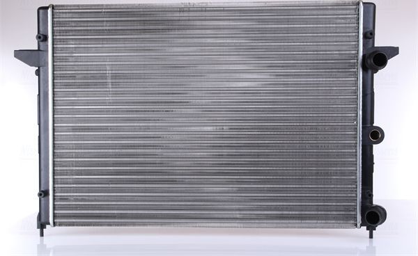 Радиатор охлаждения двигателя Nissens ** FIRST FIT ** для Ford Galaxy I 2000-2006. Артикул 67303