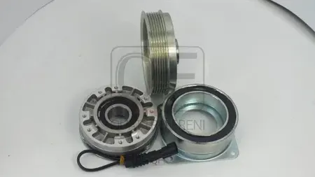 Муфта вентилятора охлаждения (Quattro Freni). Артикул qf75a00065