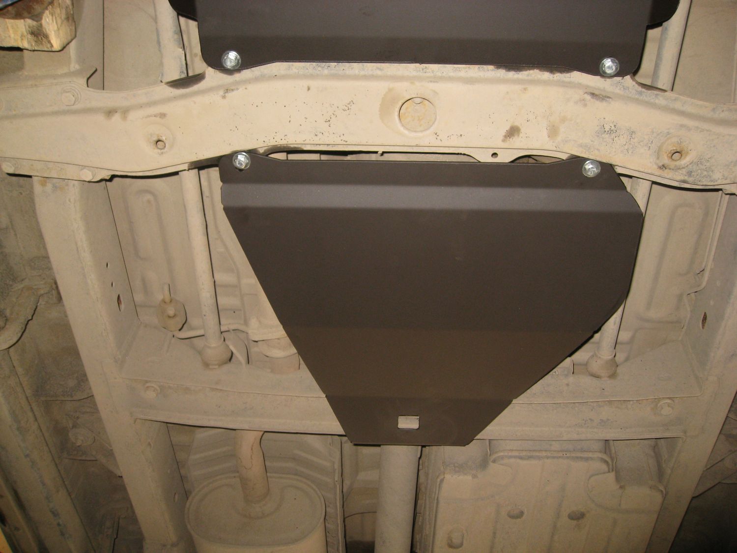 Защита Alfeco для РК Hyundai Terracan 2001-2007. Артикул ALF.10.32.2