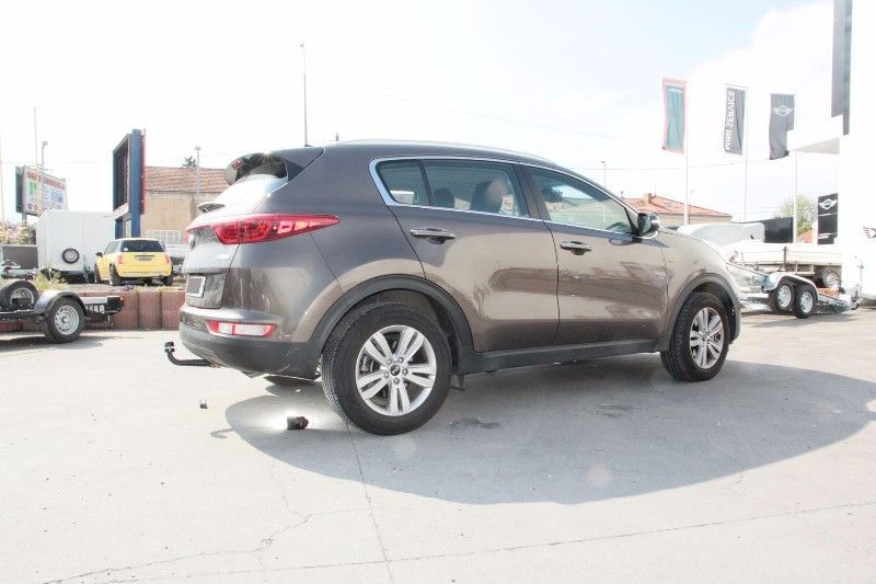 Фаркоп Westfalia (оригинал) для Kia Sportage IV до рестайлинга 2016-2018. Артикул 346104600001