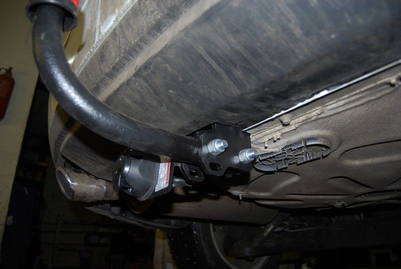 Фаркоп Oris (ранее Bosal) для Renault Fluence 2011-2026. Артикул 1428-A