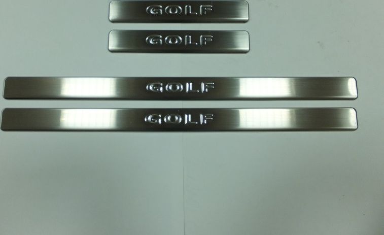 Накладки Omsa Line на дверные пороги для Volkswagen Golf VI 2009-2012 (4 шт.). Артикул 7518091