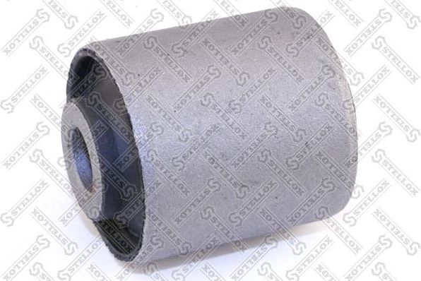 Сайлентблок переднего рычага подвески Stellox. Артикул 87-37064-SX