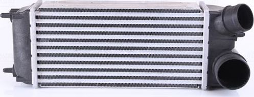 Интеркулер Nissens ** FIRST FIT ** для Ford Fiesta VI 2008-2019. Артикул 96228