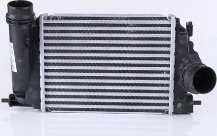 Интеркулер Nissens ** FIRST FIT ** для Renault Kadjar I 2016-2026. Артикул 961122