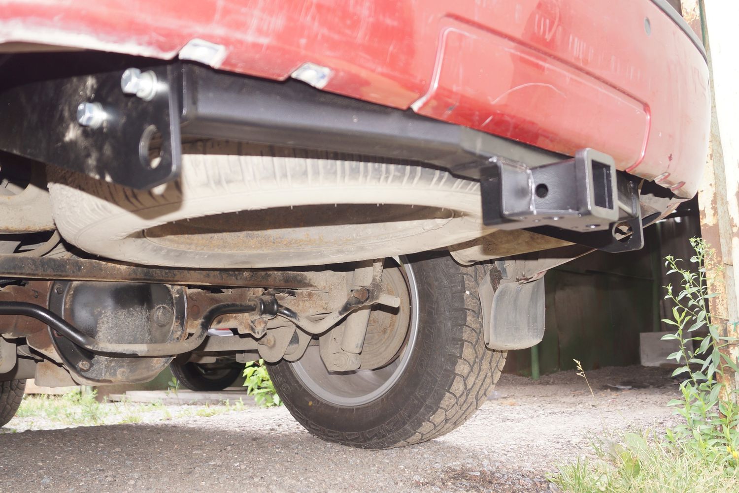 Фаркоп Bizon для Dodge Nitro 2006-2011. Быстросъемный крюк. Артикул FA 0110-E