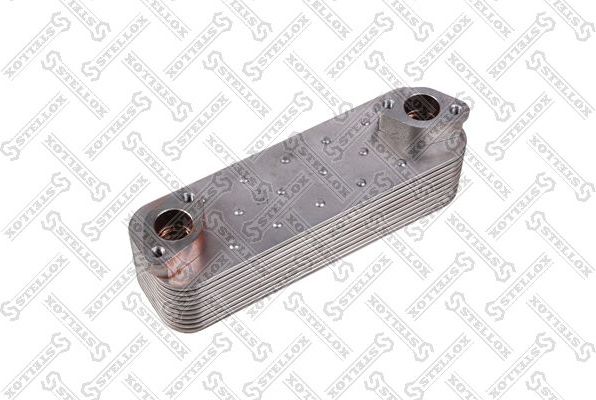 Радиатор масляный (маслоохладитель) для двигателя Stellox для MAN TGA 2002-2026. Артикул 81-96826-SX