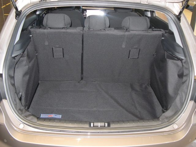 Защитный чехол AUTOSMSTUDIO "Maxi" в багажник автомобиля для Kia Rio X-Line 10.2017-2026, серый. Артикул TP-KRXLI-MAXI-GR