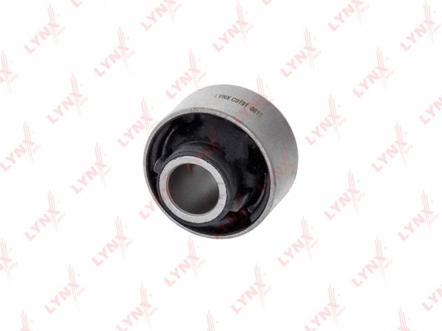 Сайлентблок переднего рычага подвески LYNXauto. Артикул C9191