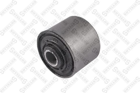 Сайлентблок переднего рычага подвески Stellox. Артикул 87-03168-SX