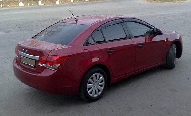 Дефлекторы Cobra Tuning для окон Chevrolet Cruze седан 2009-2015. Артикул C30509