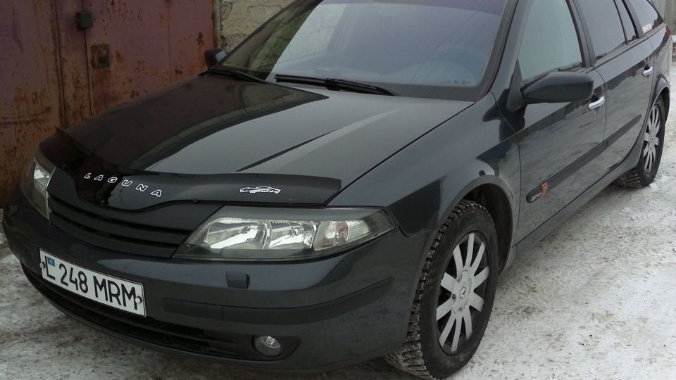Дефлектор VT52 для капота Renault Laguna II 2001-2007. Артикул RL07VT