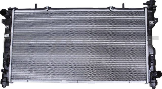 Радиатор охлаждения двигателя Zekkert для Chrysler Voyager IV 2000-2008. Артикул MK-1546