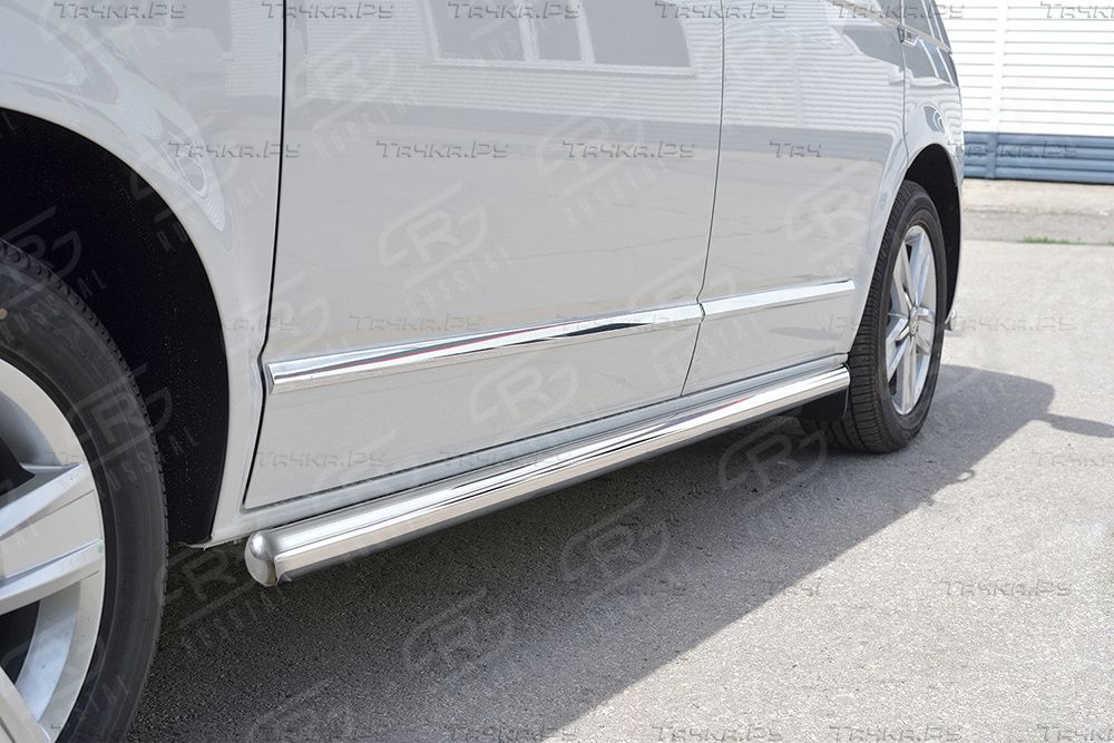 Защита порогов RusStal труба d63 правый (вариант 3) для Volkswagen Transporter T6 (длинная база) 2015-2026. Артикул VTCT-0023353