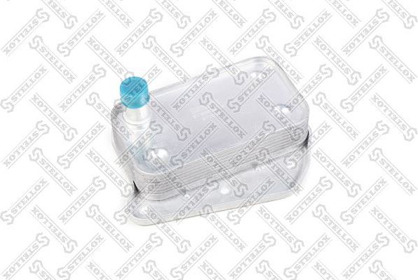 Радиатор масляный (маслоохладитель) для двигателя Stellox. Артикул 81-96806-SX