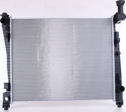 Радиатор охлаждения двигателя Nissens для Jeep Grand Cherokee IV (WK2) 2010-2026. Артикул 61032