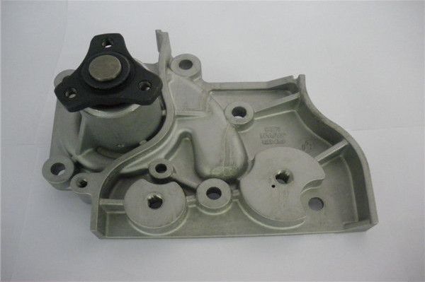 Помпа (водяной насос) GMB. Артикул GWK-22A