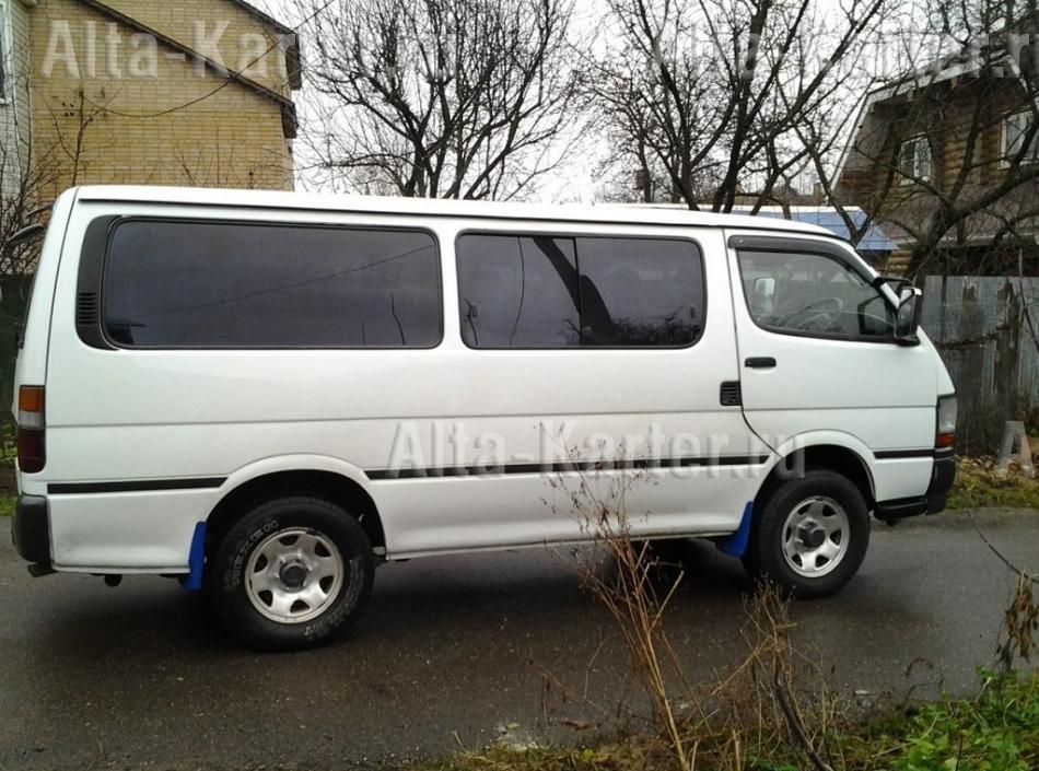 Дефлекторы Cobra Tuning для окон Toyota Hiace универсал 1982-1989. Артикул T25382