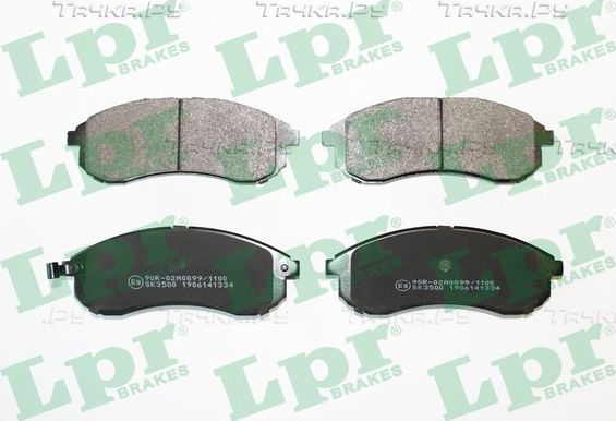 Тормозные колодки LPR передние для Mitsubishi L200 III 1996-2007. Артикул 05P1334