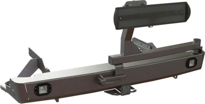 Бампер силовой STC задний для Toyota Hilux VI 1997-2004 с квадратом под фаркоп, кронштейном крепления запасного колеса по центру и кронштейном крепления гос номера и фарами заднего хода/ПТФ. Артикул STC-TH97-BR-C1-L2