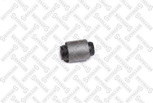 Сайлентблок переднего рычага подвески Stellox. Артикул 77-00245-SX