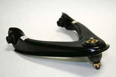 Поперечный рычаг передней подвески Masuma правый/левый верхний для Honda CR-V I 1995-2002. Артикул MA-9701L