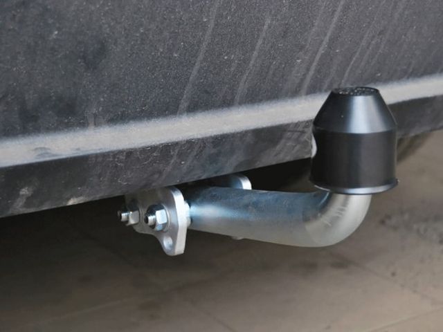 Фаркоп Galia оцинкованный для Lexus LX 570 2007-2026. Артикул T071A