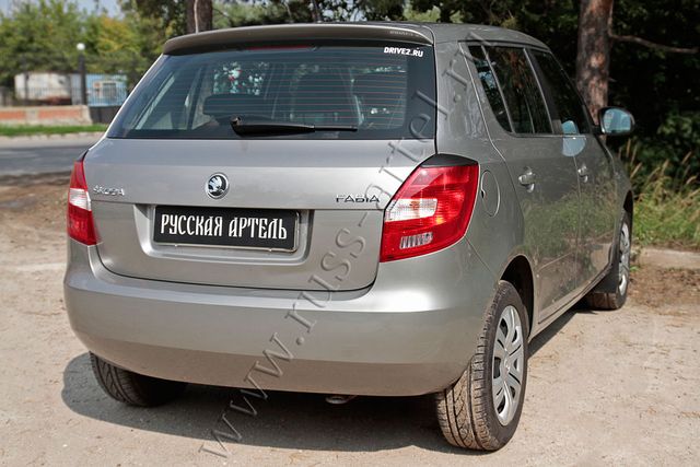 Накладки Русская Артель на задние фонари (реснички) для Skoda Fabia II комби 2010-2014. Артикул RESKC-018400