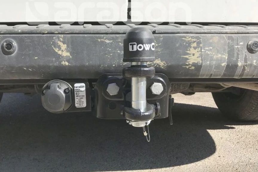 Фаркоп Aragon для Ford Transit 2013-2026. Фланцевое крепление. Артикул E2005DG