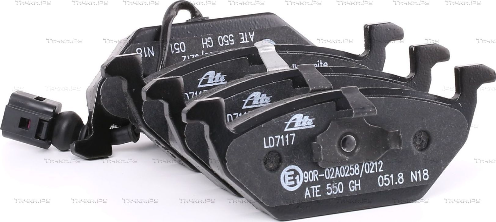Тормозные колодки ATE Ceramic передние для Volkswagen Golf V 2003-2008. Артикул 13.0470-7117.2