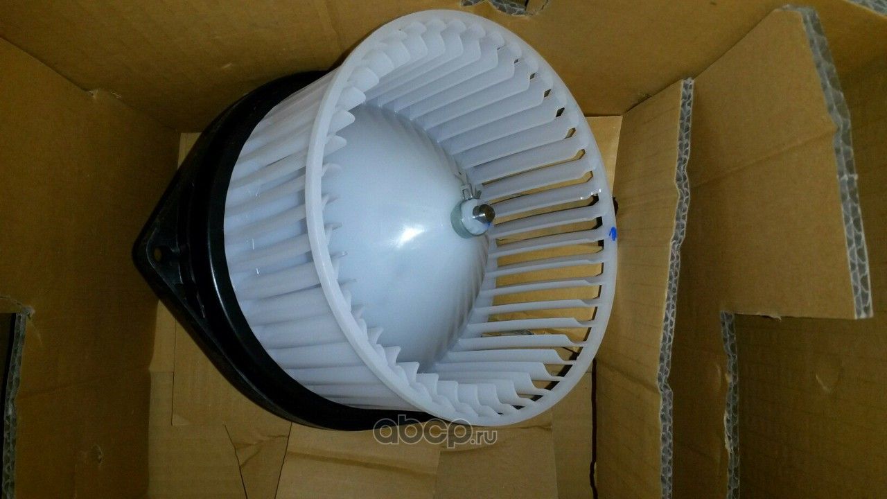 Мотор печки (электровентилятор отопителя) Mitsubishi. Артикул 7802A105