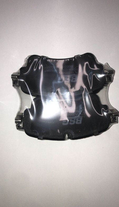 Тормозные колодки BSG задние для Audi Q7 II (4M) 2015-2026. Артикул BSG 11-200-008