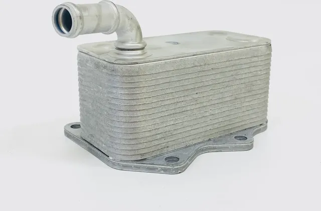 Маслянный радиатор (Ukorauto). Артикул U0424025