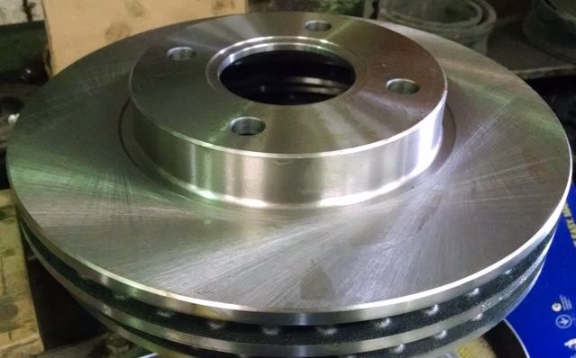 Тормозной диск RoadHouse. Артикул 6211.10