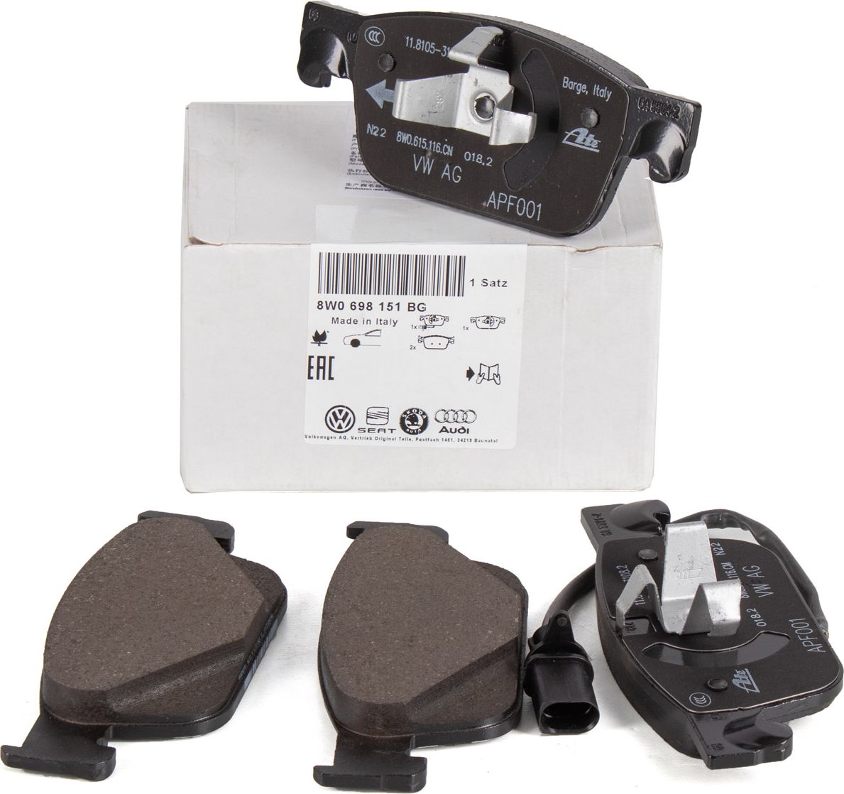 Тормозные колодки VAG. Артикул 8W0698151BG