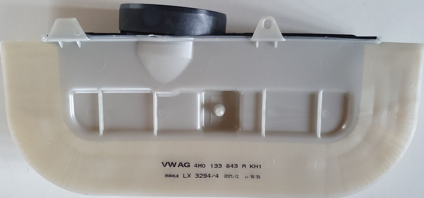 Воздушный фильтр VAG. Артикул 4M0133843A