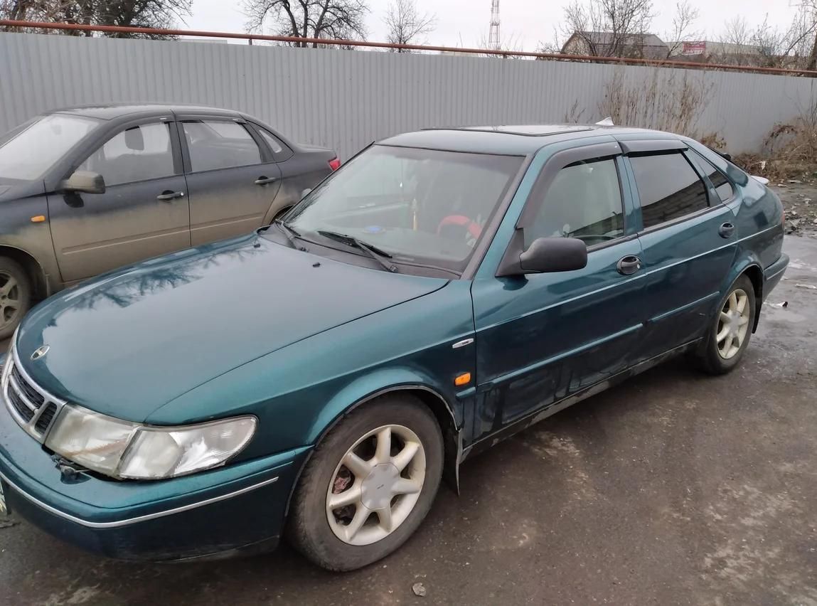 Дефлекторы Cobra Tuning для окон Saab 900 хэтчбек 1993-1998. Артикул S60193