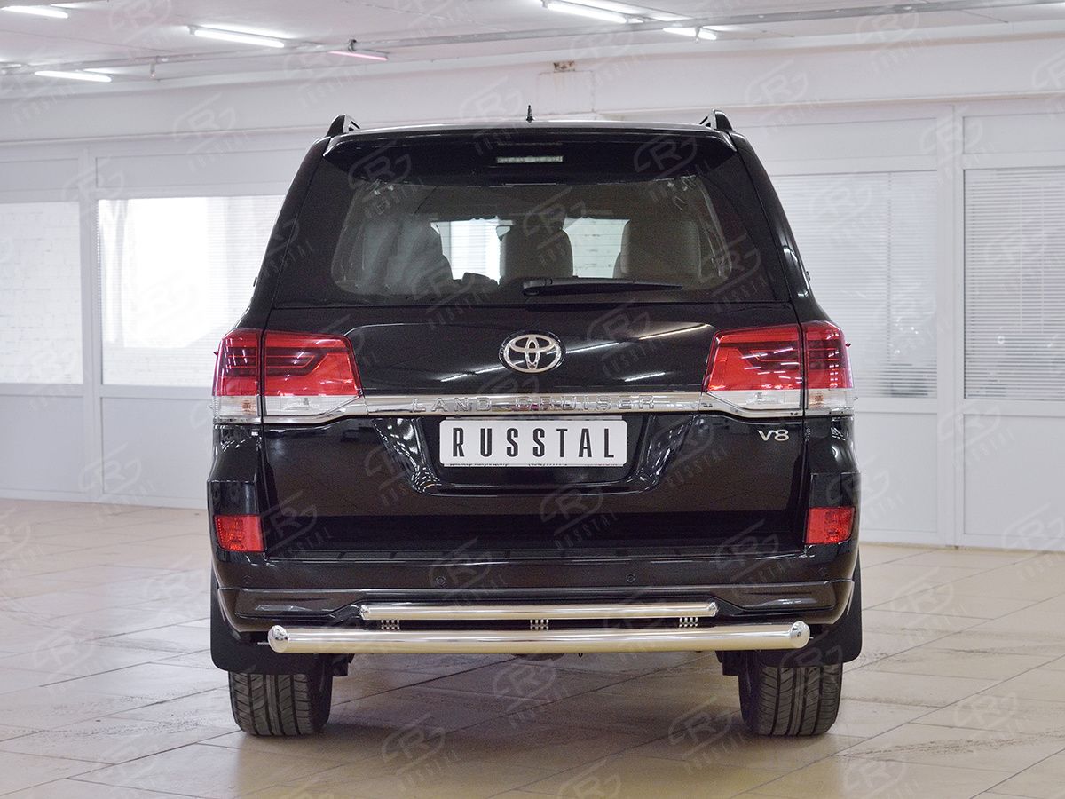 Защита RusStal заднего бампера d76 дуга-d42 дуга+декор паз для Toyota Land Cruiser 200 2015-2021. Артикул TLCZ-002563