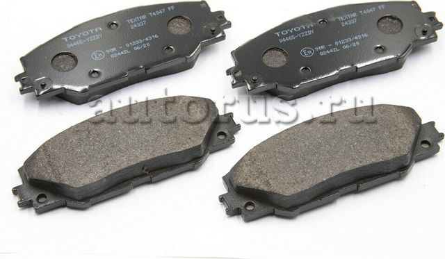 Тормозные колодки Toyota. Артикул 04465YZZDY
