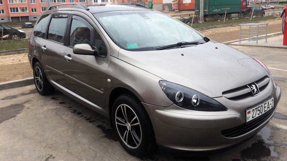 Дефлекторы Heko для окон Peugeot 307 универсал 2002-2008. Артикул 26125