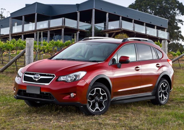 Пороги алюминиевые Rival Premium-Black для Subaru XV I 2011-2016. Артикул A173ALB.5402.1