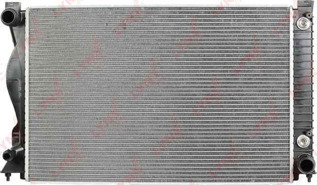 Радиатор охлаждения двигателя LYNXauto. Артикул RB-2043