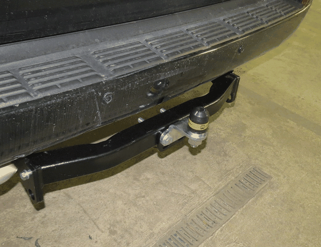 Фаркоп Мотодор для Toyota Land Cruiser 200 2007-2021. Фланцевое крепление. Артикул 92502-FE