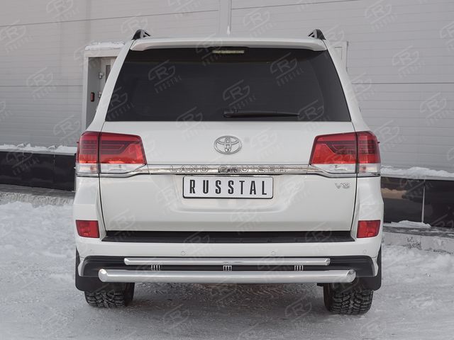 Защита RusStal заднего бампера d76 дуга-d42 дуга+декор паз для Toyota Land Cruiser 200 Excalibur 2017-2021. Артикул TLCZ-002908