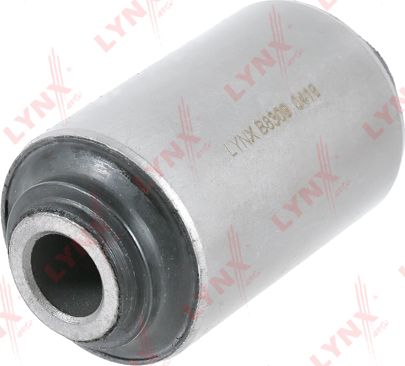 Сайлентблок переднего рычага подвески LYNXauto. Артикул B8309