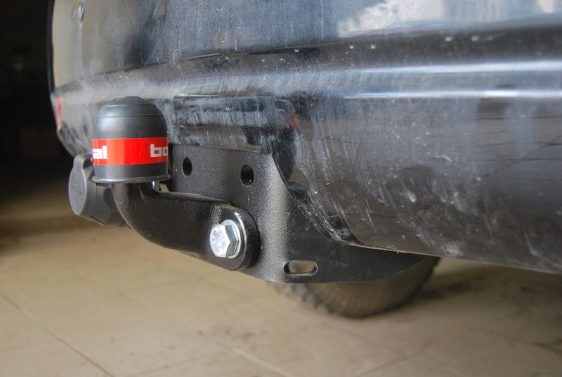 Фаркоп Oris (ранее Bosal) для Kia Sorento 2006-2009 Фланцевое крепление. Артикул 6740-F