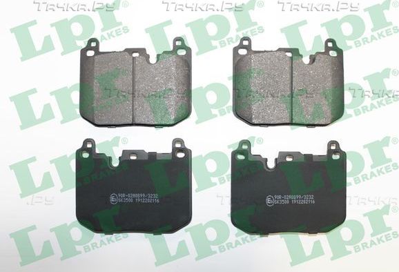 Тормозные колодки LPR передние для MINI Clubman II (F54) 2014-2026. Артикул 05P2116