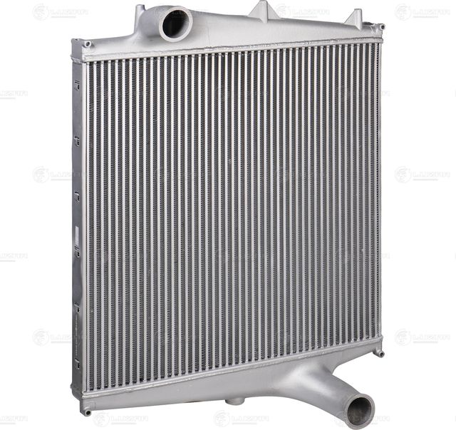 Интеркулер Luzar для Volvo  FE 2006-2025. Артикул LRIC 1013